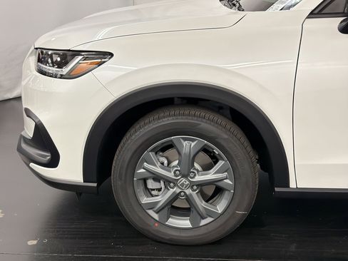 New 2026 Honda HR-V LX image 12