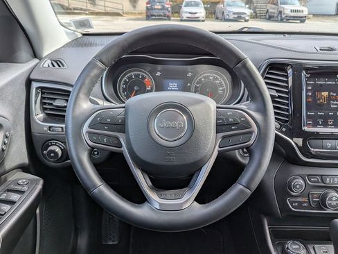 Certified 2019 Jeep Cherokee Limited image 13