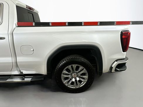 Used 2022 GMC Sierra 1500 Denali image 35