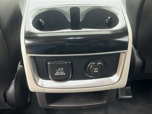 Used 2024 Kia Carnival SX Prestige FWD image 29