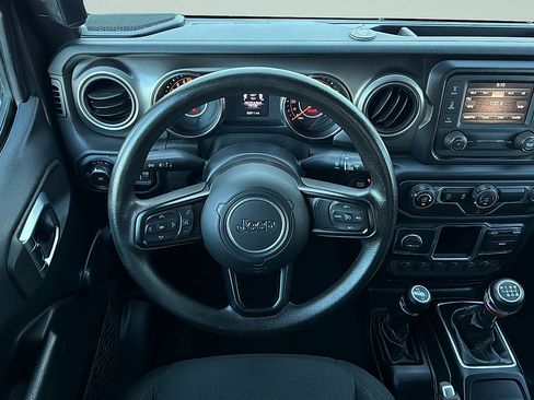 Used 2020 Jeep Wrangler Unlimited Sport AWD/4WD image 10