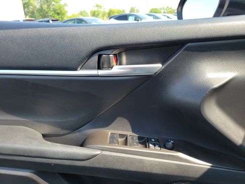 Used 2024 Toyota Camry LE image 17