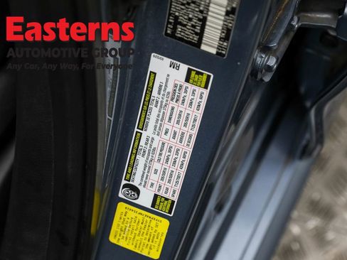 Used 2022 Toyota Corolla LE image 29