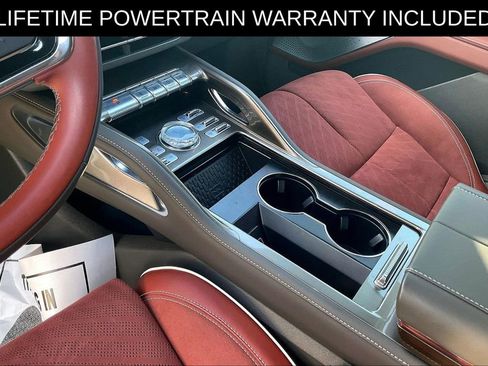 Used 2024 Lincoln Nautilus Black Label AWD/4WD image 13