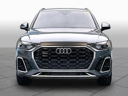 Used 2023 Audi Q5 2.0T Premium w/ Convenience Package AWD/4WD image 4