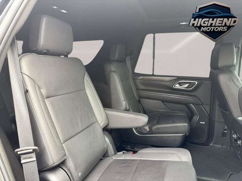 Used 2022 Chevrolet Tahoe LT w/ Luxury Package image 20