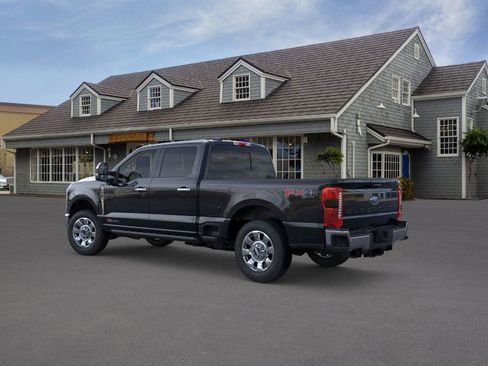 New 2025 Ford F250 Lariat w/ Lariat Ultimate Package image 4
