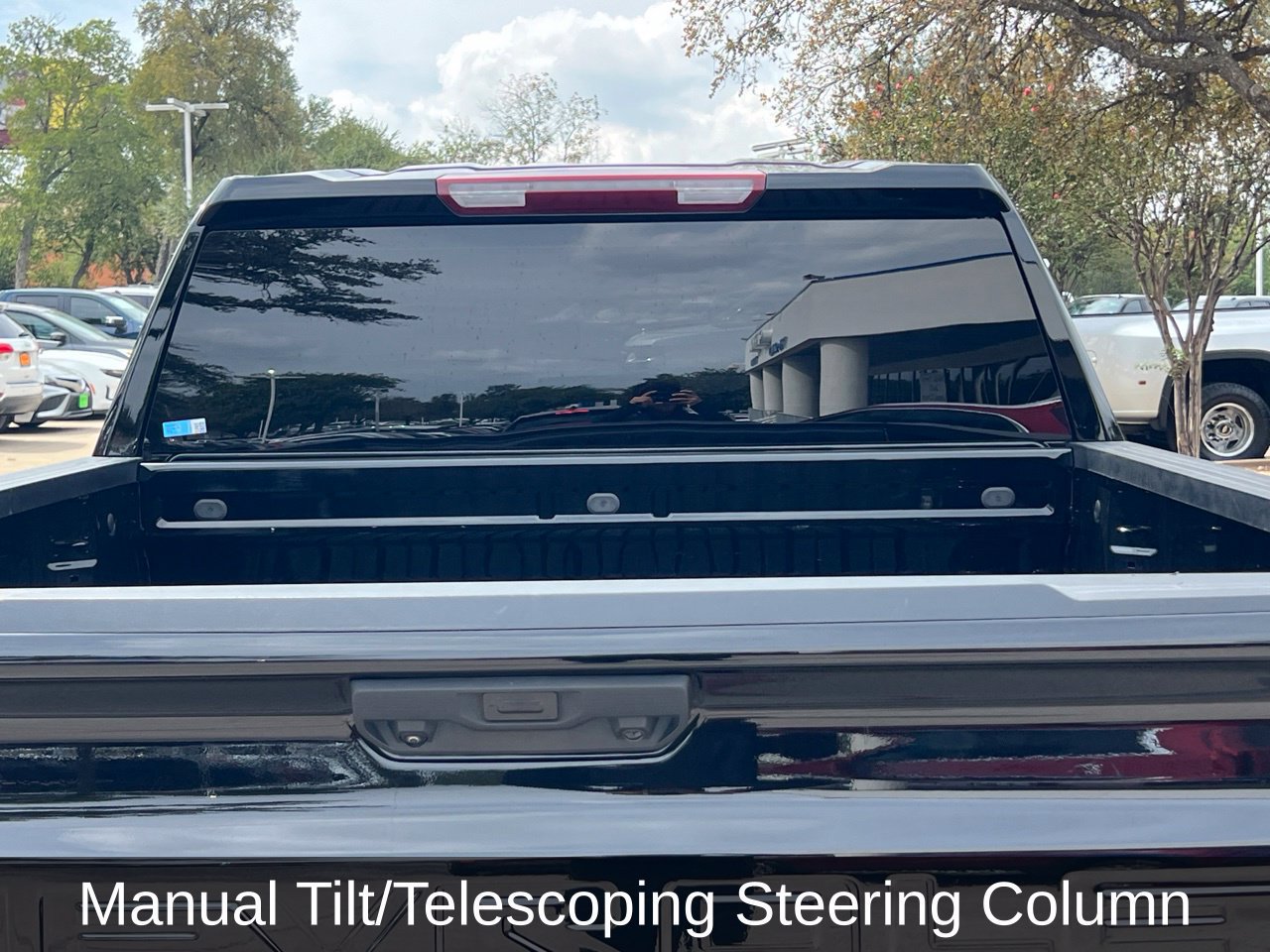 Used 2025 Chevrolet Silverado 1500 RST w/ Z71 Off-Road Package AWD/4WD image 23