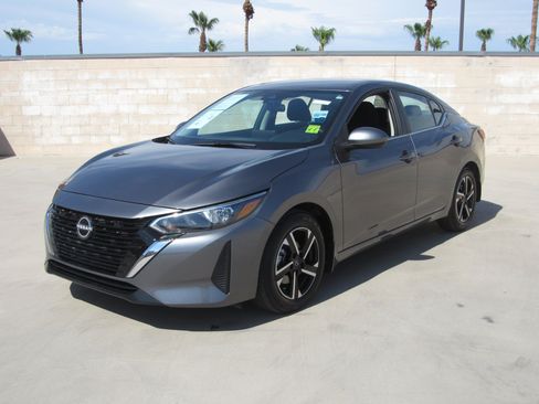 Used 2025 Nissan Sentra SV w/ All-Weather Package FWD image 1
