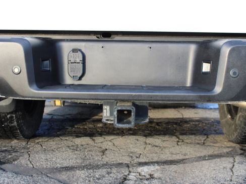 Certified 2022 Nissan Frontier PRO-4X w/ Pro-4X Premium Package image 7