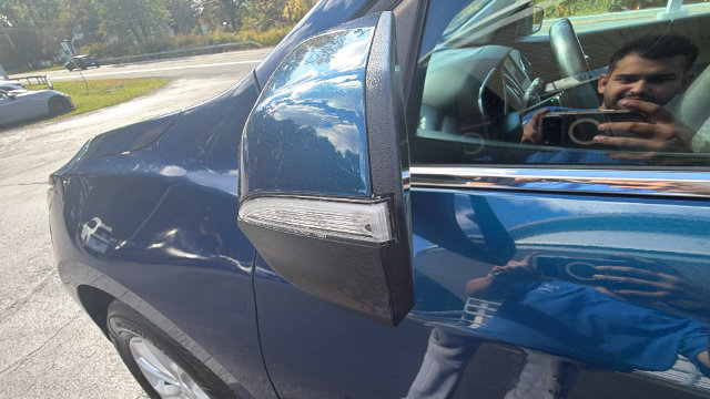Used 2019 Chevrolet Equinox LT AWD/4WD image 12