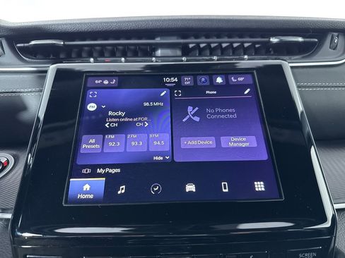 Used 2025 Jeep Grand Cherokee Altitude AWD/4WD image 16