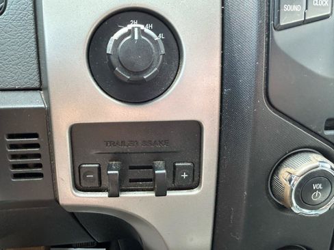 Used 2014 Ford F150 XLT w/ Equipment Group 302A Luxury AWD/4WD image 24