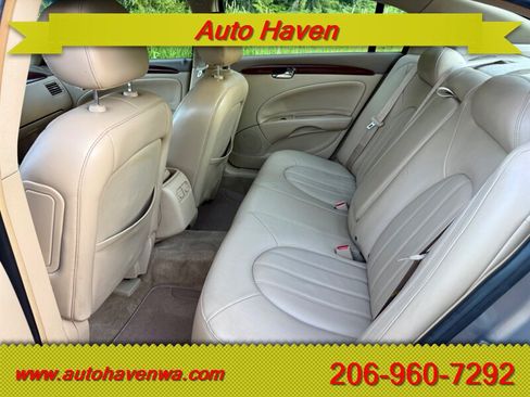 Used 2006 Buick Lucerne CXL w/ Luxury Package FWD image 11