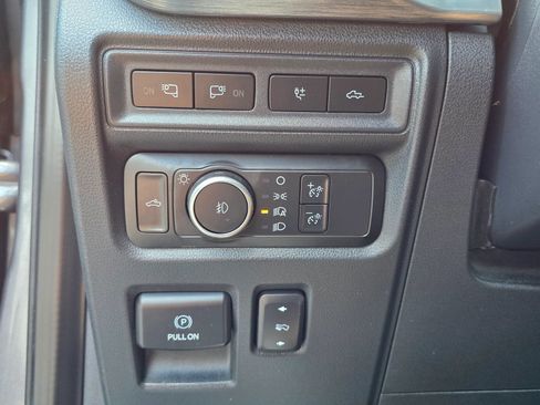 Used 2021 Ford F150 Lariat w/ Equipment Group 502A High AWD/4WD image 14