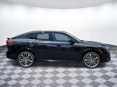 New 2026 BMW X2 xDrive28i w/ Technology Package AWD/4WD image 7