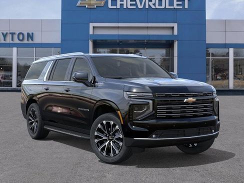 New 2026 Chevrolet Suburban High Country w/ Sun And Tow Package image 29