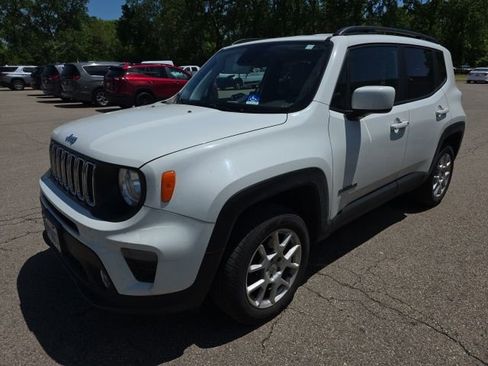Used 2019 Jeep Renegade Latitude AWD/4WD image 1