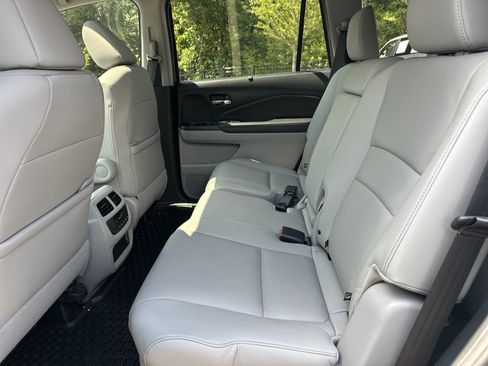 Used 2021 Honda Pilot Special Edition image 20