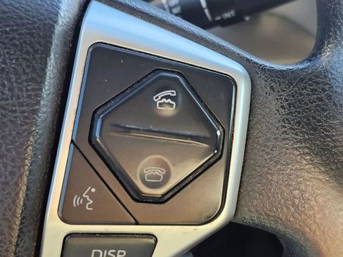 Used 2015 Toyota Tundra SR5 w/ SR5 Upgrade Package image 26