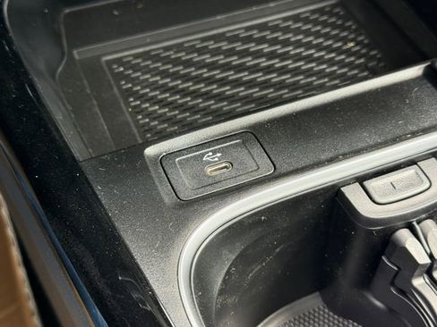 Certified 2025 Mercedes-Benz CLA 250 4MATIC image 26