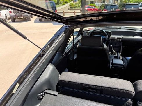 Used 1991 Ford Mustang LX RWD image 78