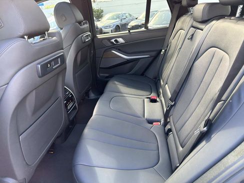 Used 2021 BMW X5 xDrive45e w/ Premium Package image 11