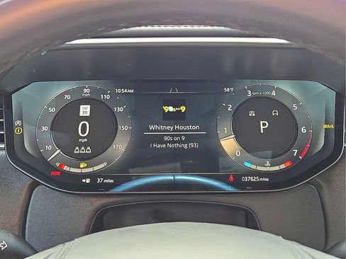 Used 2024 Land Rover Range Rover Sport Dynamic SE image 25