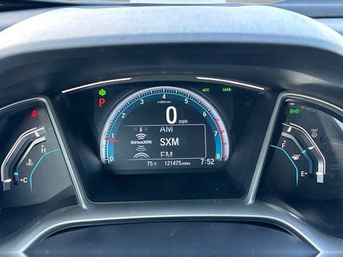 Used 2017 Honda Civic Touring image 14