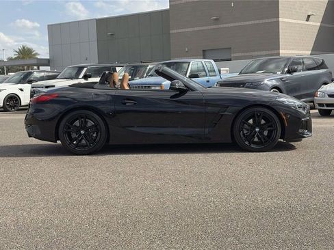 Used 2023 BMW Z4 sDrive30i w/ Premium Package image 5