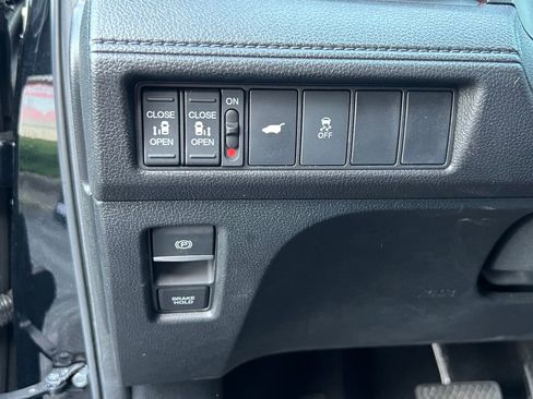 Used 2025 Honda Odyssey Sport-L image 22