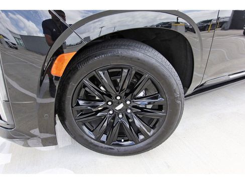 Used 2023 Cadillac Escalade Sport Platinum AWD/4WD image 33