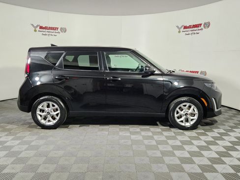 Used 2023 Kia Soul S image 9
