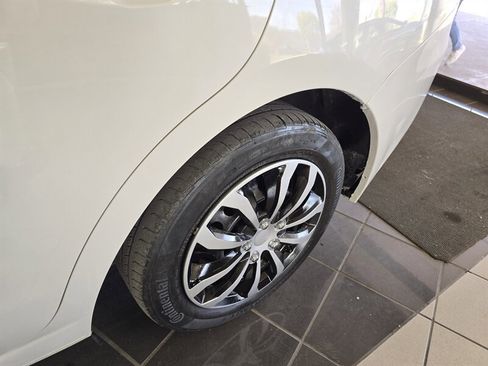 Used 2018 Subaru Impreza 2.0i image 31