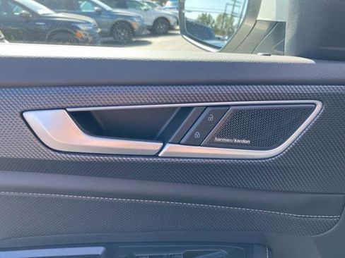 New 2026 Volkswagen Atlas Cross Sport SEL Premium R-Line image 24