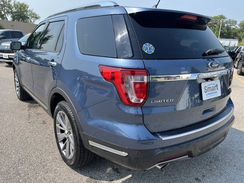 Used 2018 Ford Explorer Limited AWD/4WD image 6