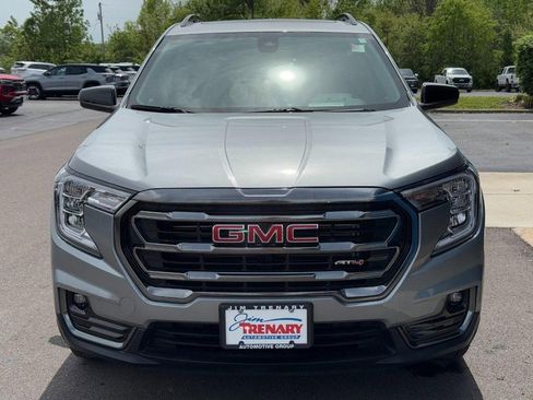 Used 2024 GMC Terrain AT4 w/ LPO, Floor Liner Package AWD/4WD image 9