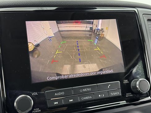 Used 2023 Nissan Titan SV image 14