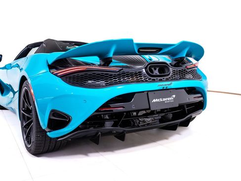 New 2027 McLaren 750S Spider RWD image 13