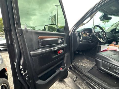 Used 2018 RAM 2500 Laramie w/ Sport Appearance Group AWD/4WD image 13