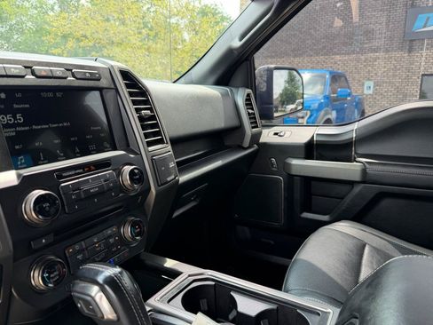 Used 2018 Ford F150 Raptor w/ Equipment Group 802A Luxury AWD/4WD image 14
