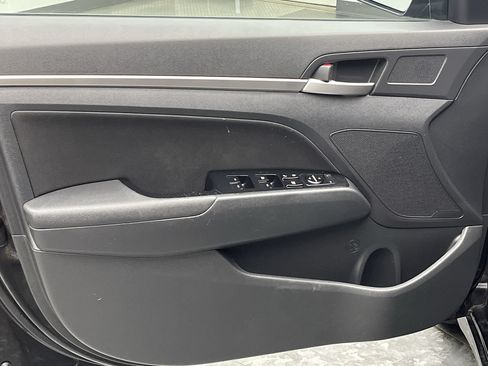 Used 2019 Hyundai Elantra Value Edition w/ Cargo Package FWD image 7