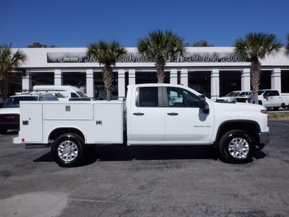 Used 2025 Chevrolet Silverado 3500 W/T w/ WT Convenience Package