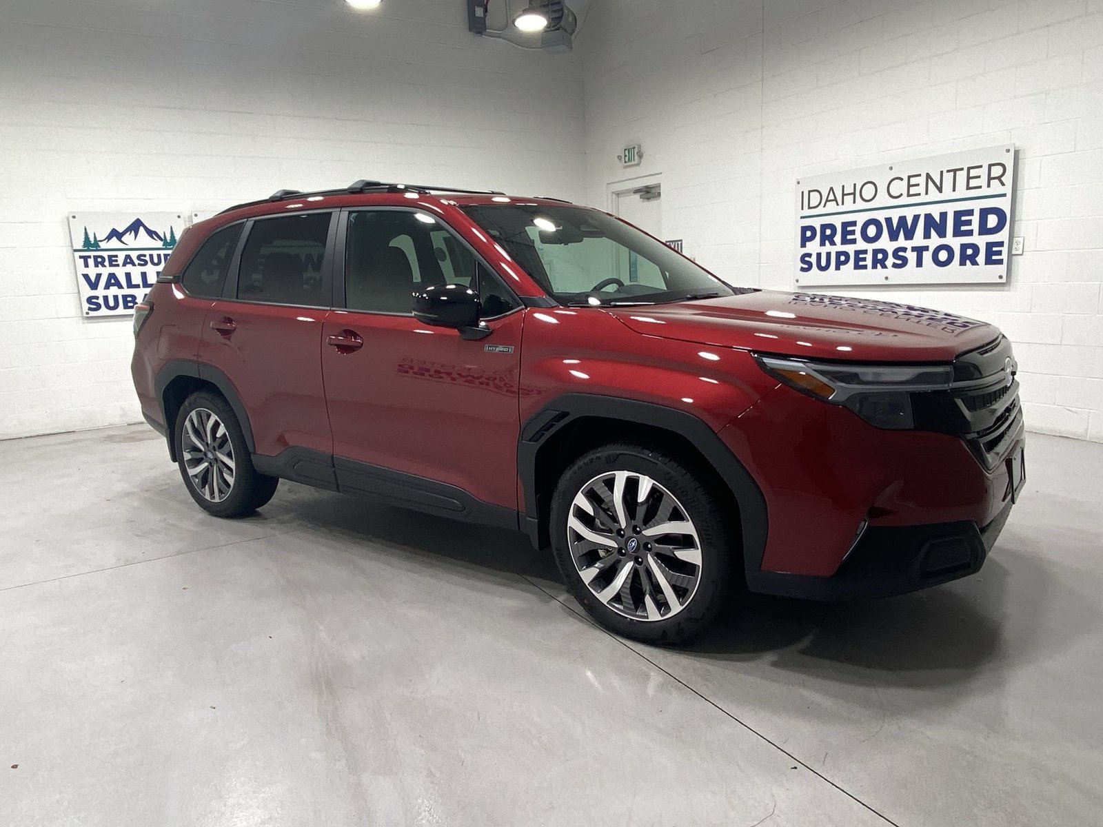 New 2026 Subaru Forester Touring AWD/4WD image 2