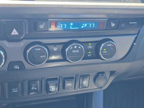 Certified 2021 Toyota Tacoma TRD Off-Road w/ TRD Premium Off Road Package AWD/4WD image 29