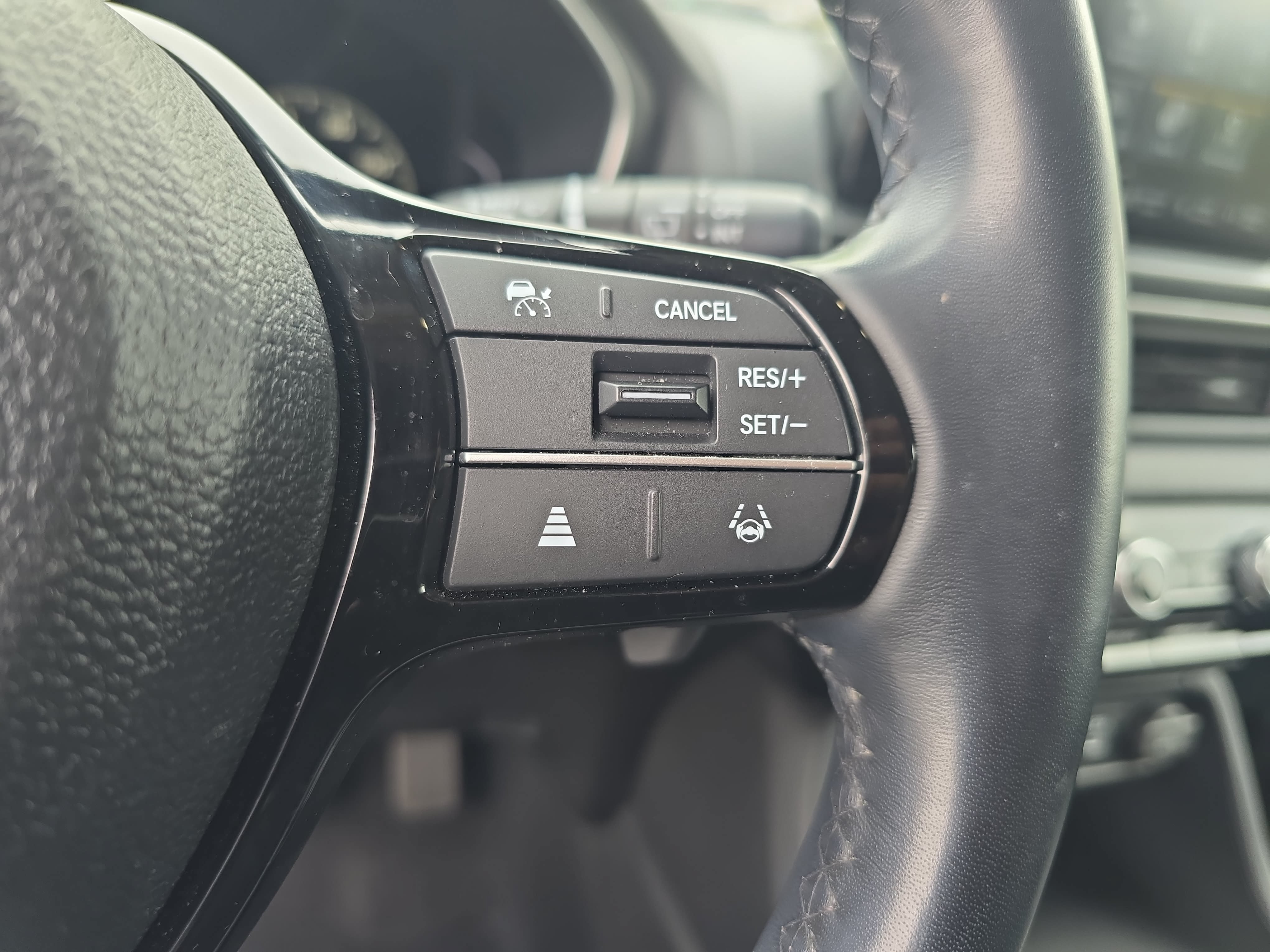 Used 2024 Honda Pilot Touring image 20