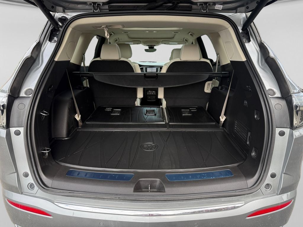 Used 2024 Buick Enclave Avenir w/ LPO, Floor Liner Package FWD image 19