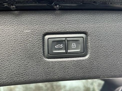 Used 2022 Audi Q7 2.0T Premium Plus image 13