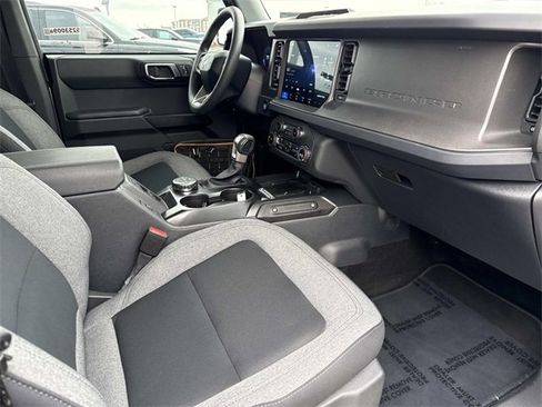 Used 2025 Ford Bronco 4-Door image 15
