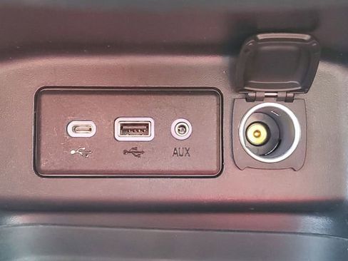 Certified 2023 Chevrolet Equinox RS image 29